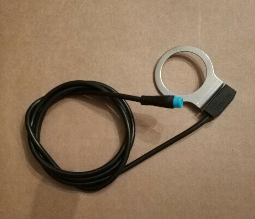 Bild 1 von PAS - Sensor KT BZ4(8) - (Tretsensor mit wasserdichtem Stecker)  / (Option) Tretsensor PAS Sensor für Vierkanttretlager blauer Higo 4-polig mit LED Pedelec